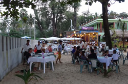 Phen's Restaurant, Naiyang Beach
